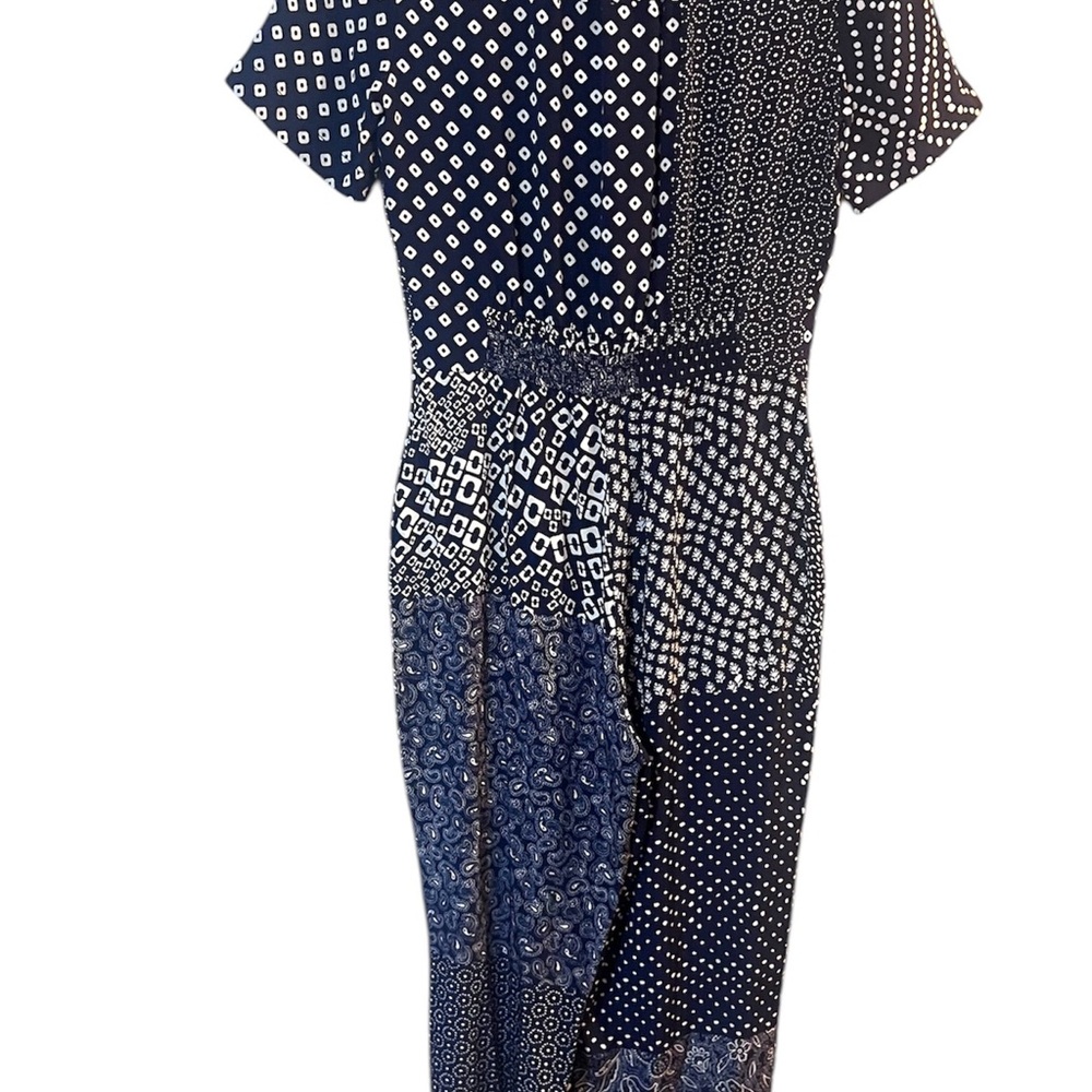 Elegant Navy Patterned Dress